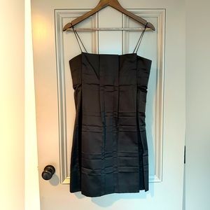 Marc Jacobs, size 4 stunner. Amazing rehearsal dinner and cocktail dress.